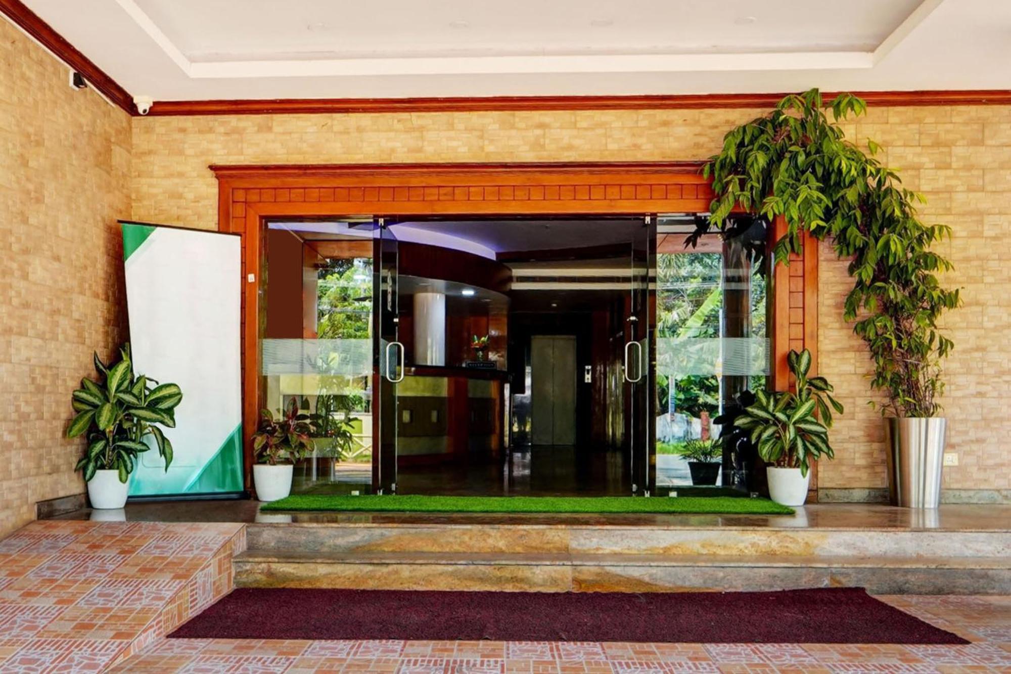 Super Collection O Viyyur Thrissur Hotel Exterior photo